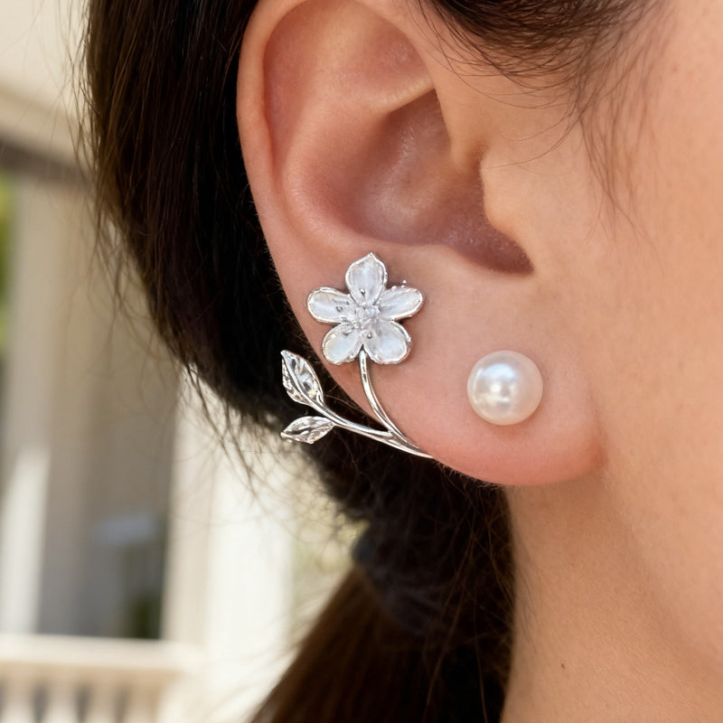 Elegant Flower & Pearl Stud Earrings